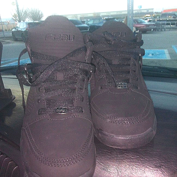 Fubu Boss Edition - Picture 2 of 11